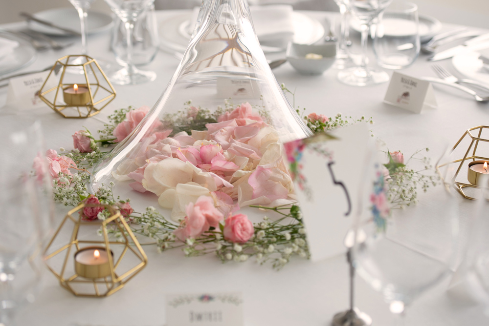 Book your wedding day in GF VICTORIA