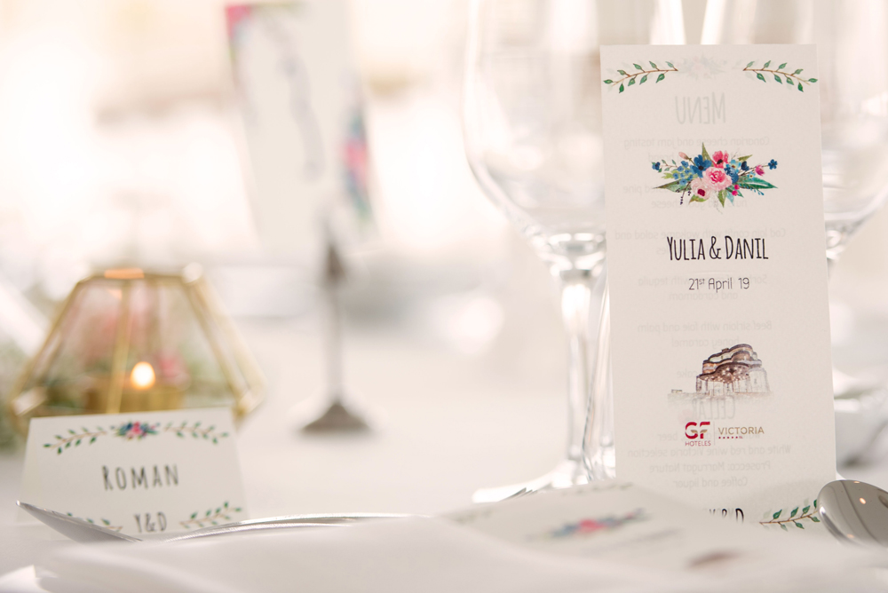 Book your wedding day in GF VICTORIA