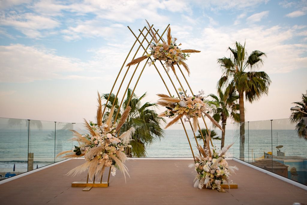 Book your wedding day in Flamingo Paradise Beach Hotel