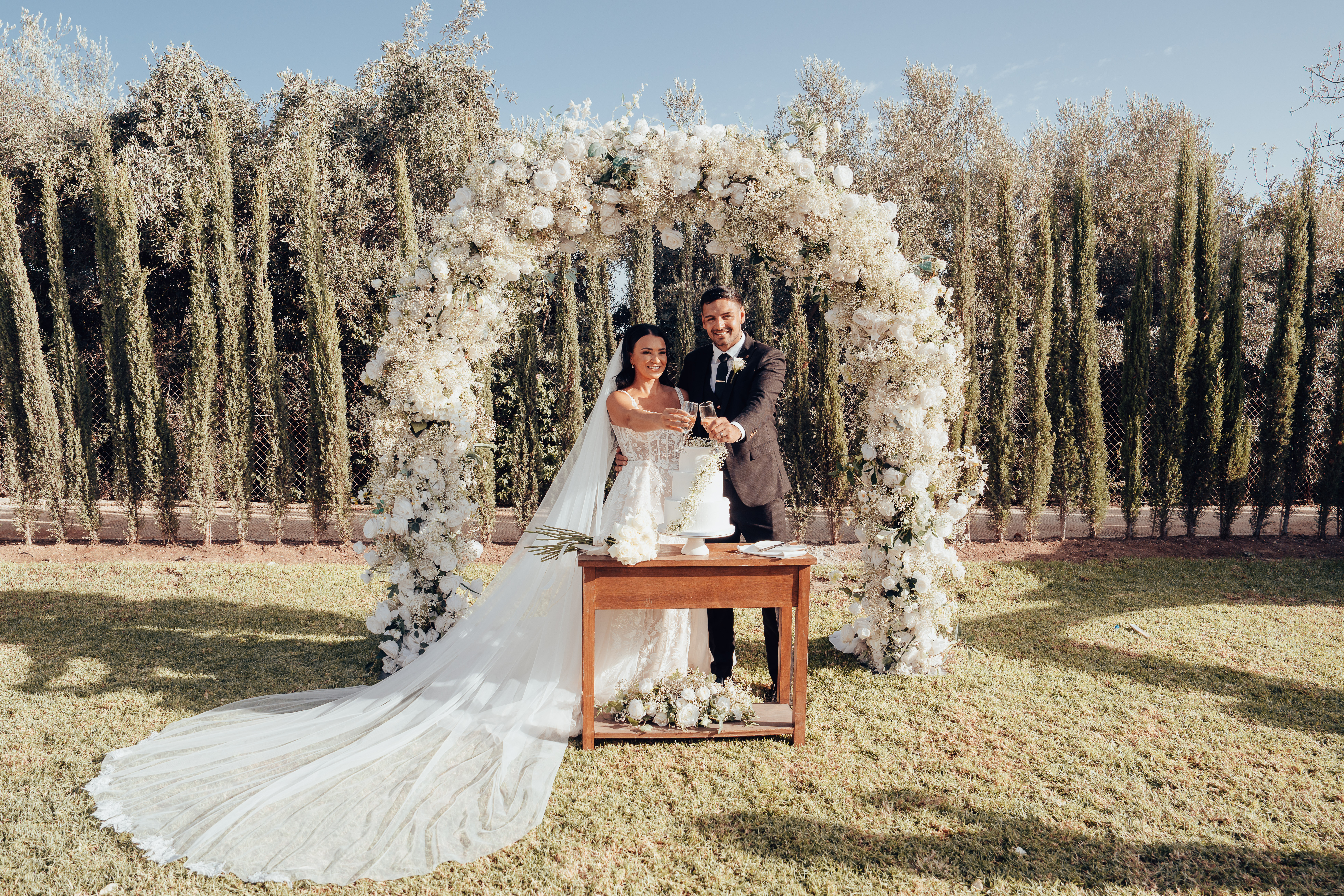 Book your wedding day in L'Chateau Wedding Venue Paphos