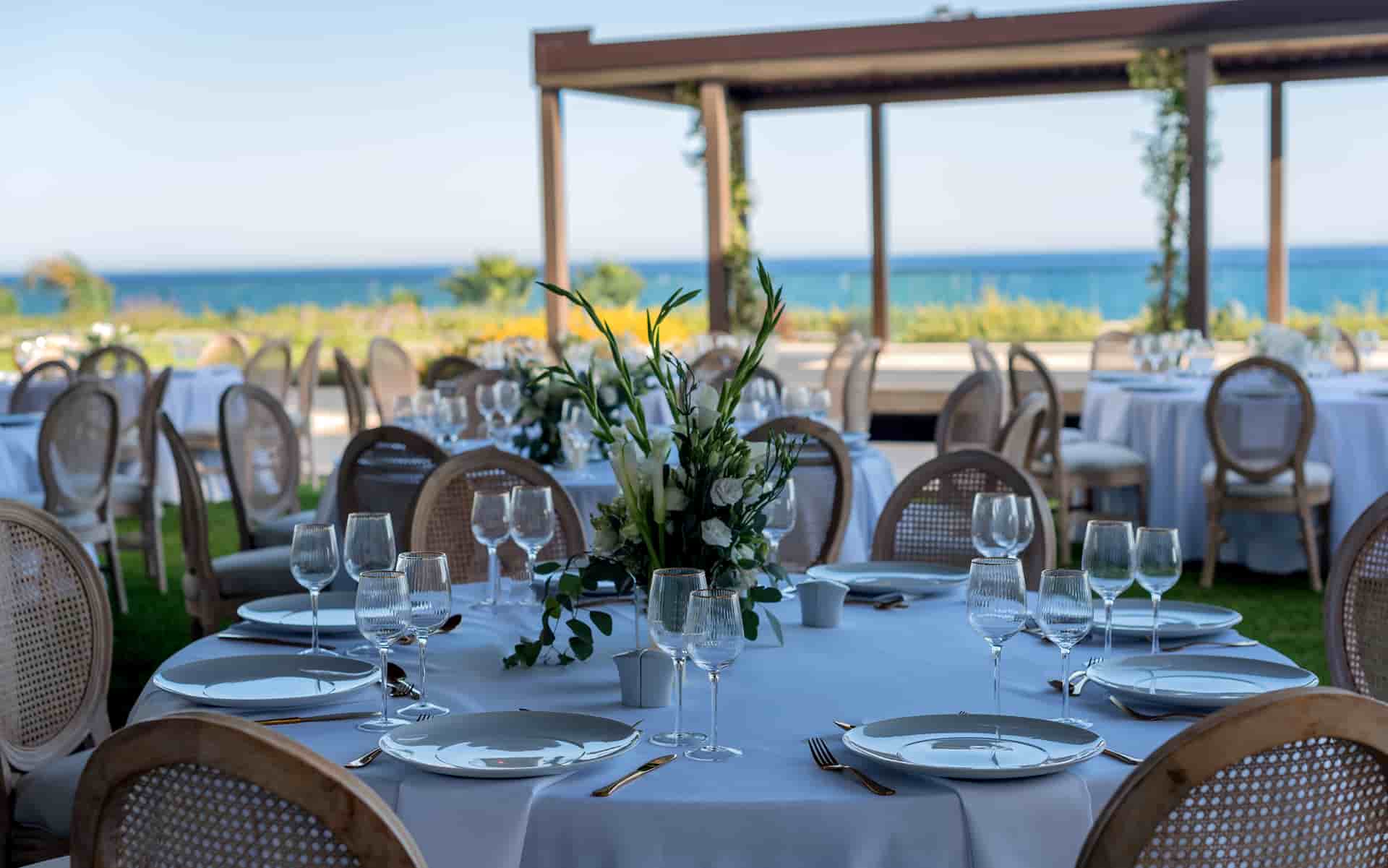 Book your wedding day in AMARA HOTEL