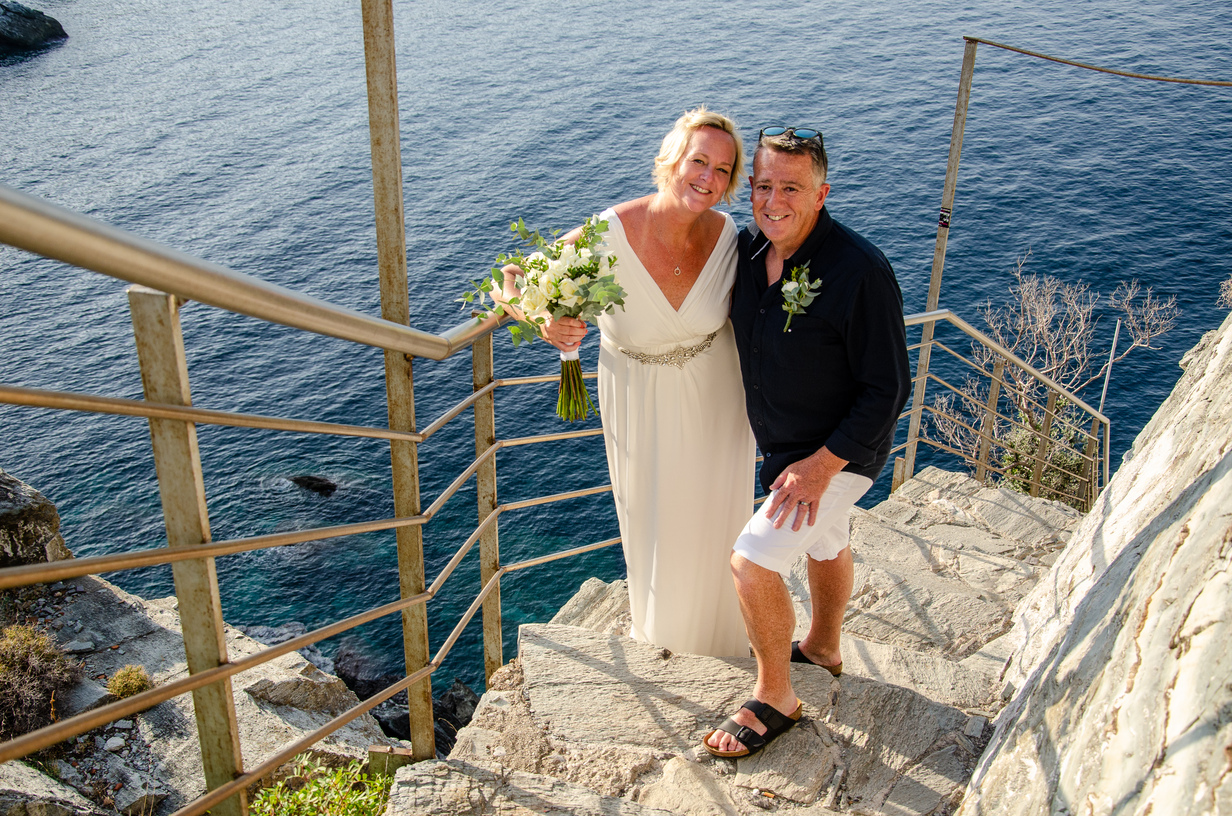 Book your wedding day in Church of Agios Ioannis Kastri Skopelos