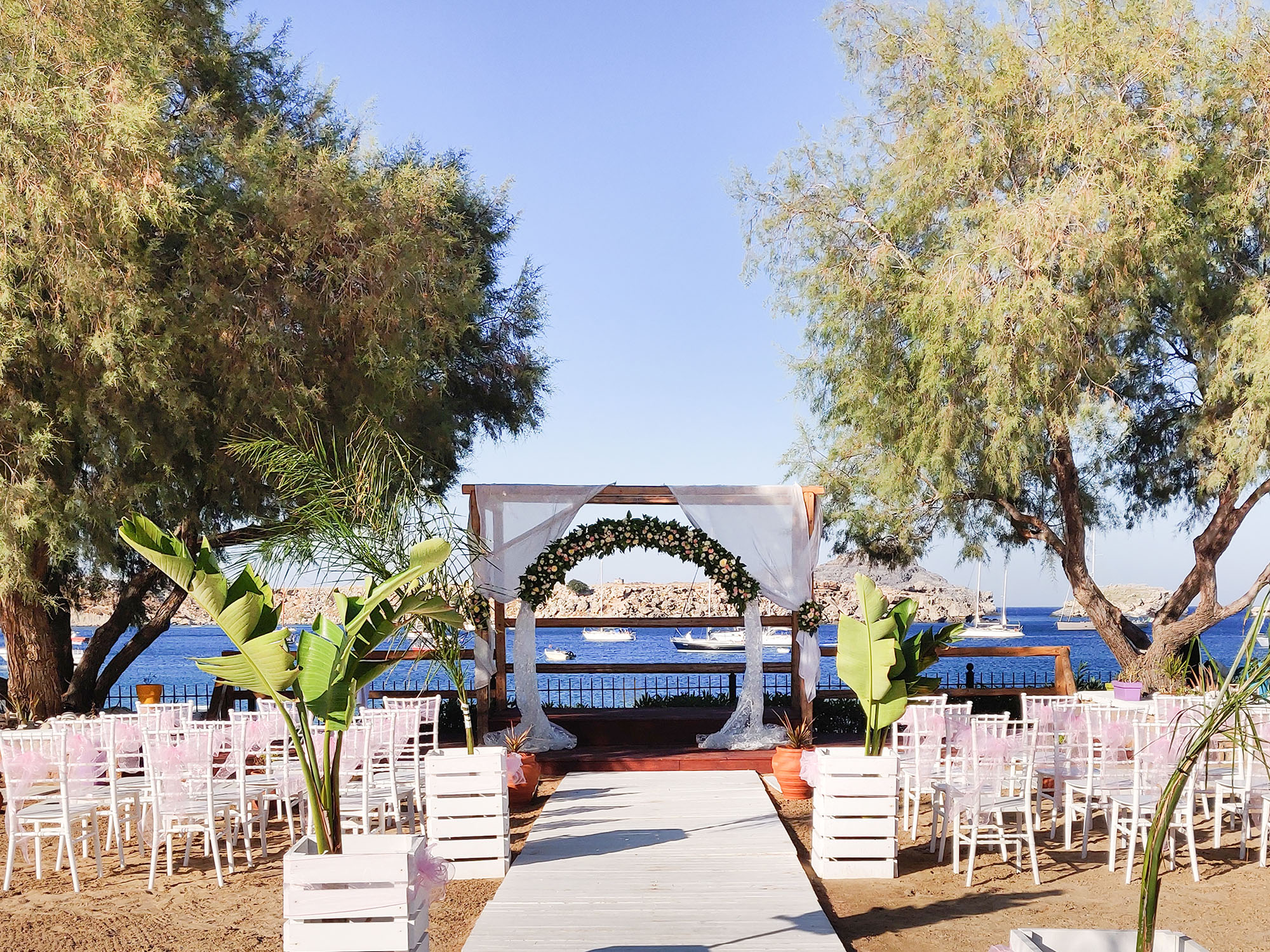 Book your wedding day in Lindos Beach