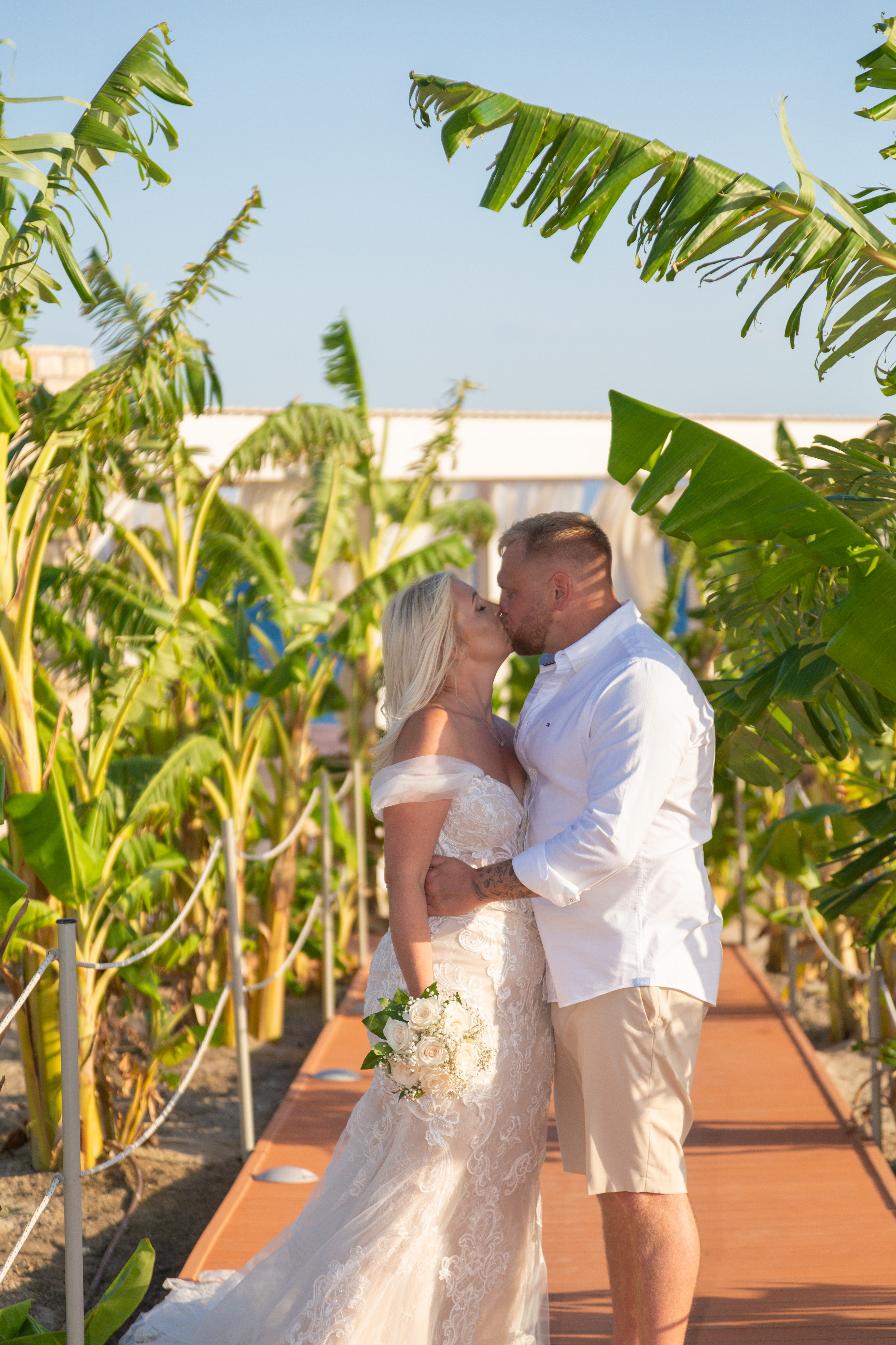 Book your wedding day in Blue Lagoon Village Kos