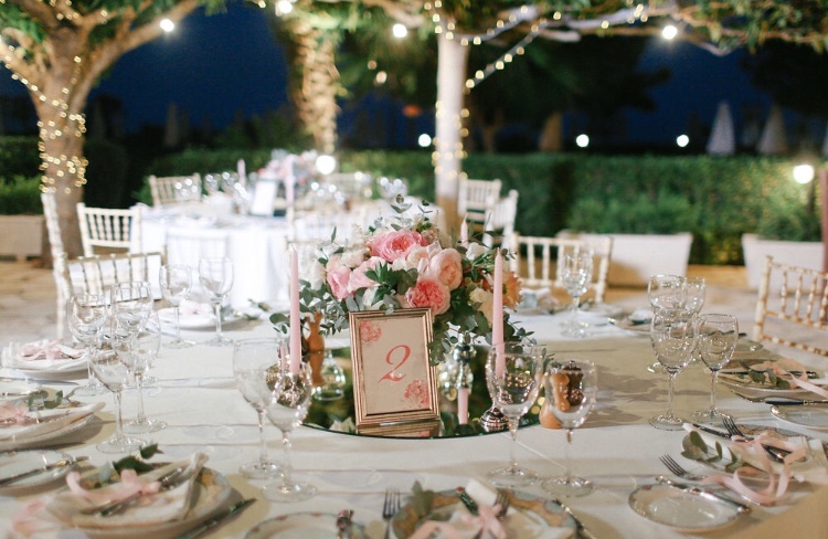 Book your wedding day in Elysium Hotel Paphos