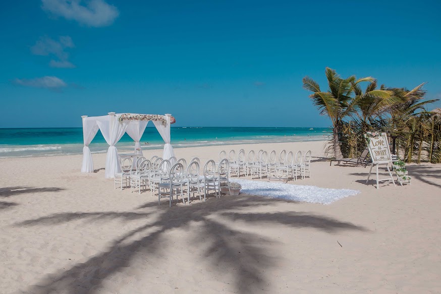 Book your wedding day in Grand Bávaro Princess