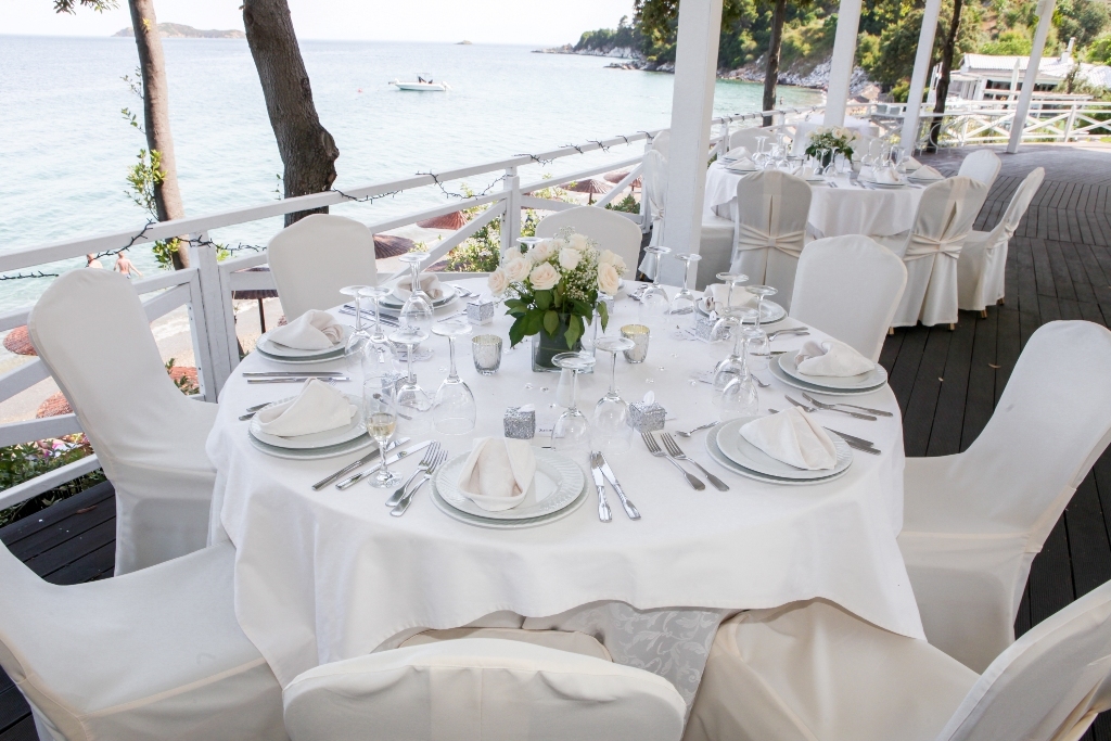 Book your wedding day in Kassandra Bay Resort Skiathos