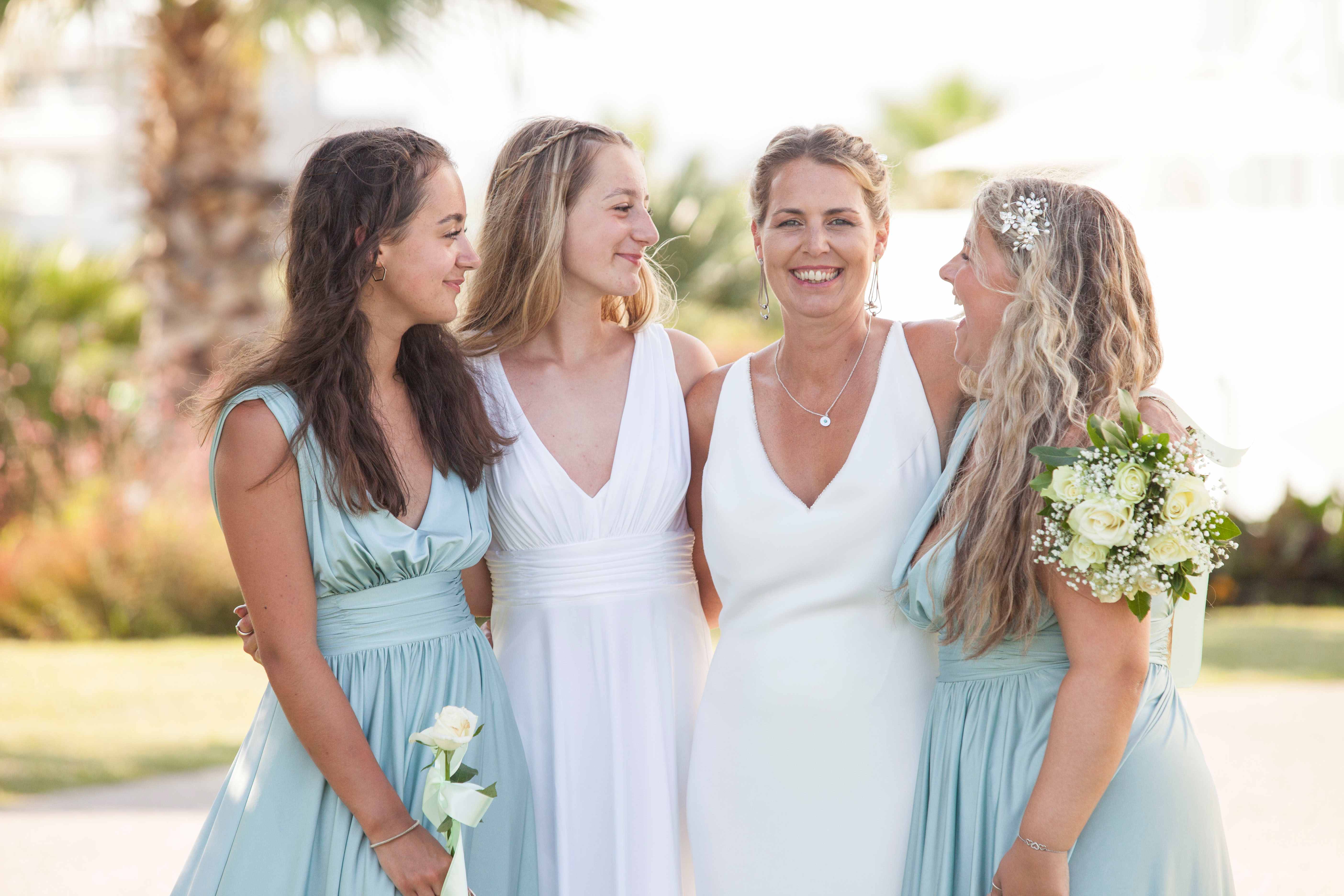 Book your wedding day in Blue Lagoon Queen