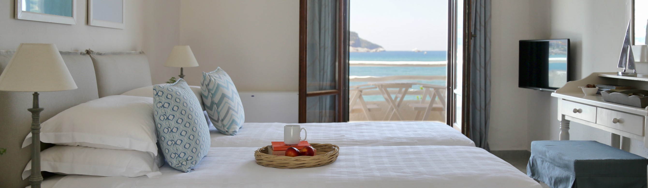 Book your wedding day in Skopelos Village Hotel Skopelos
