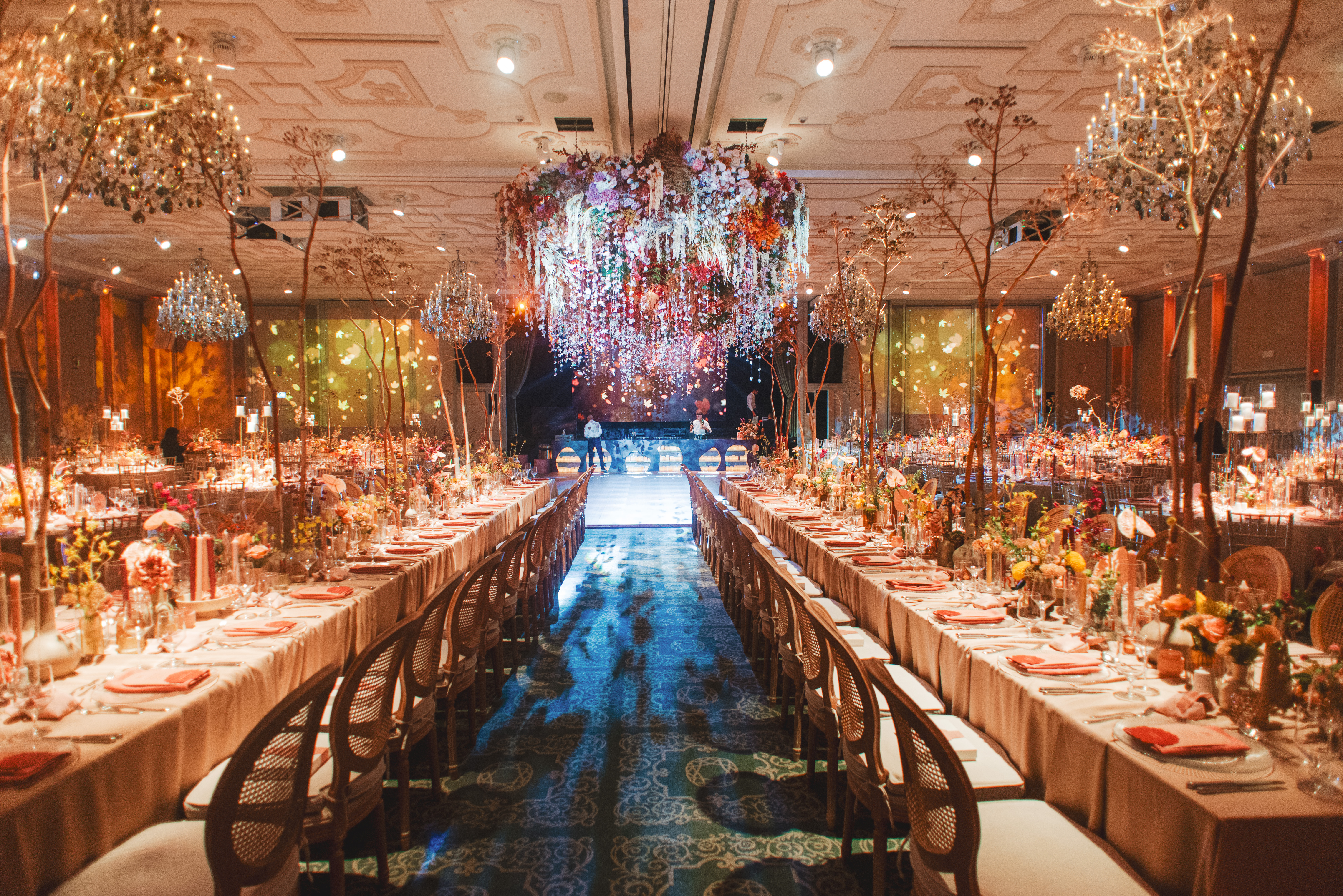 Book your wedding day in Parklane, a Luxury Collection Resort & Spa