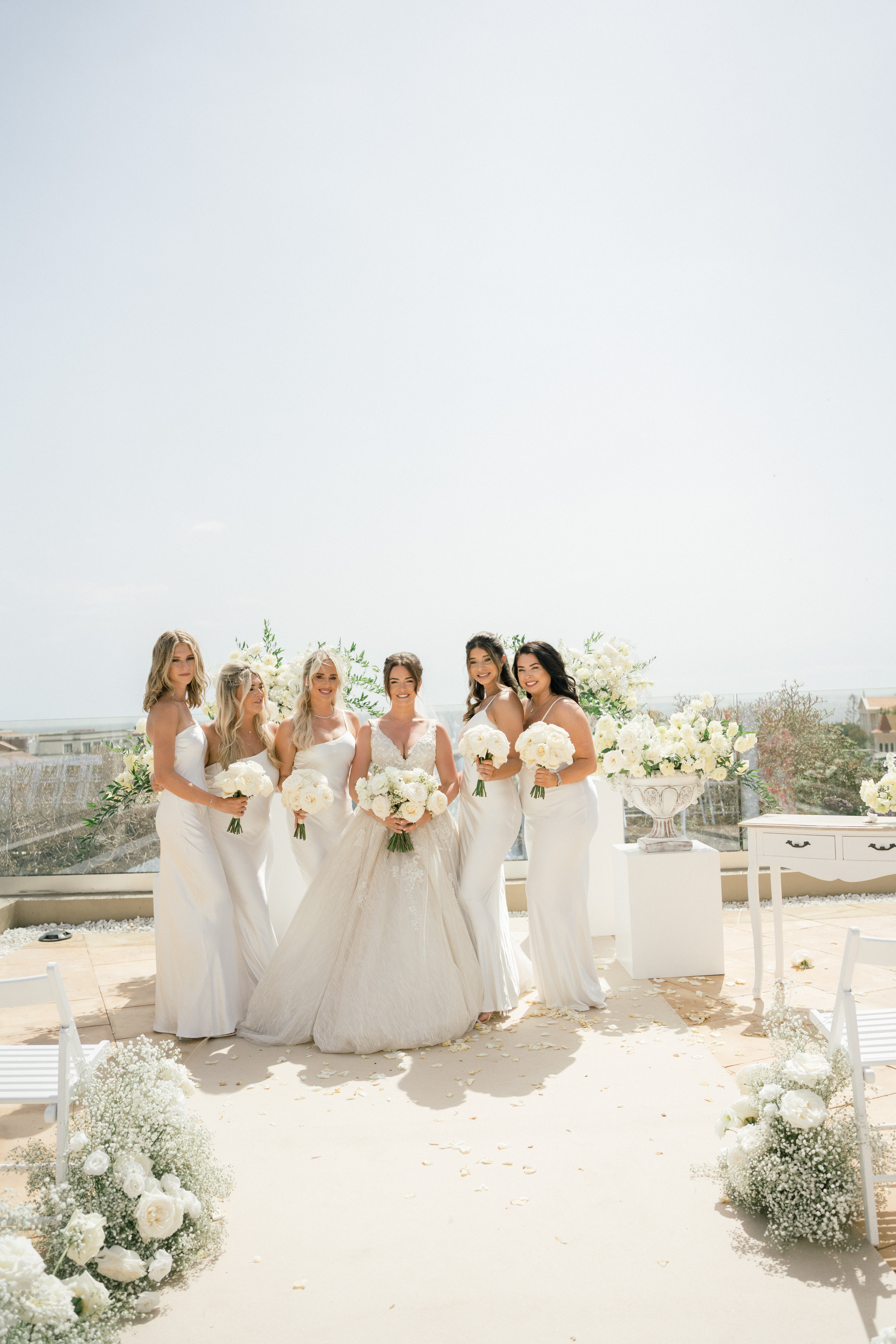 Book your wedding day in GF VICTORIA