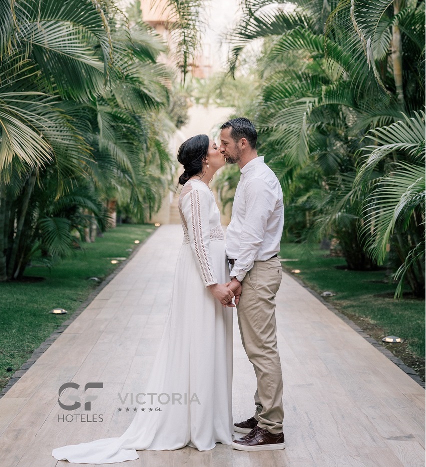 Book your wedding day in GF VICTORIA