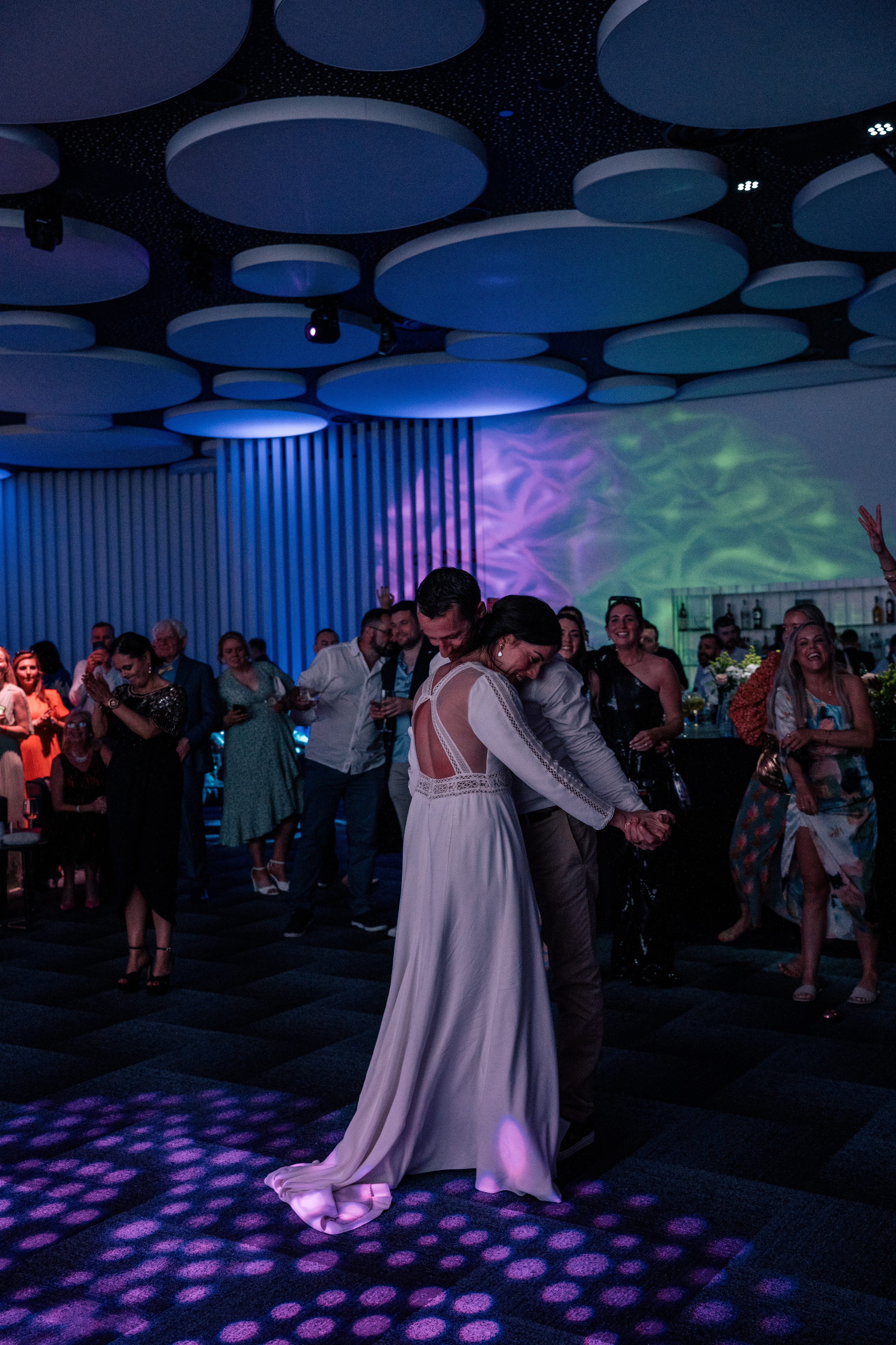Book your wedding day in GF VICTORIA