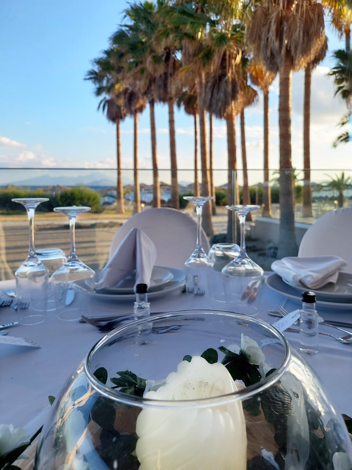 Book your wedding day in Porto Bello Beach