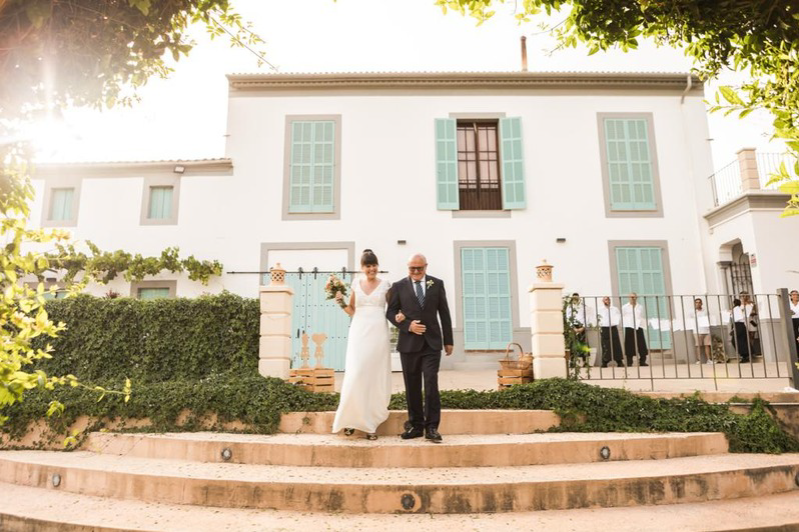 Book your wedding day in Finca Wedding - Villa Valens
