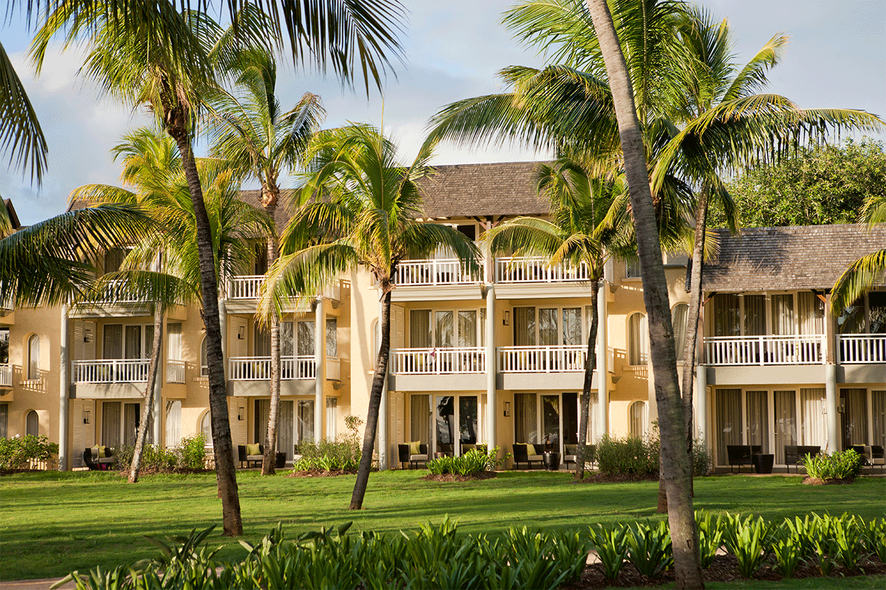 Book your wedding day in Outrigger Mauritius Beach Resort