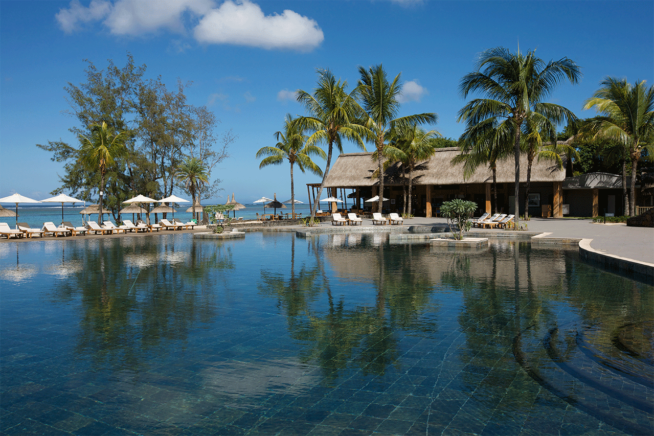 Book your wedding day in Outrigger Mauritius Beach Resort