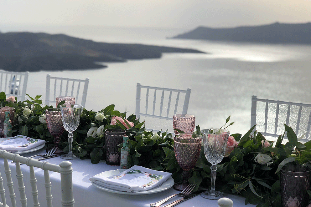 Book your wedding day in Athina Luxury Suites