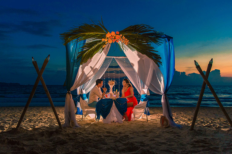 Book your wedding day in Fiesta Resort