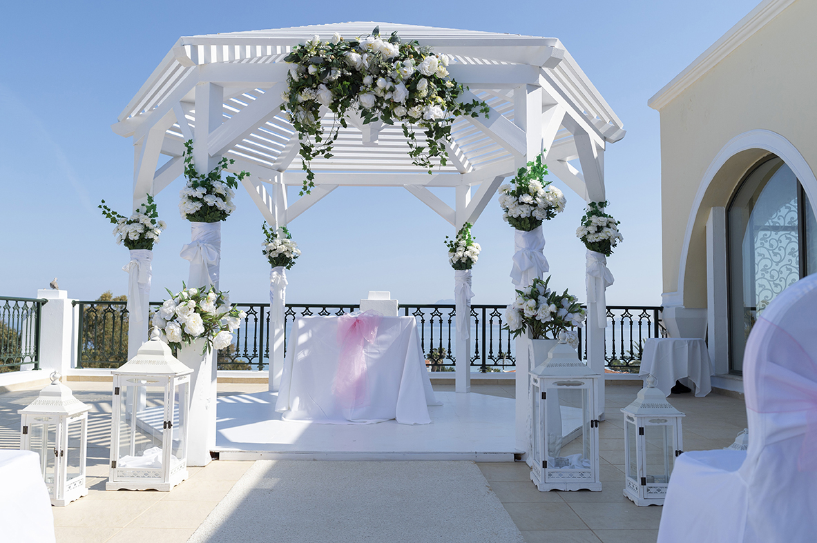 Book your wedding day in Porto Bello Royal