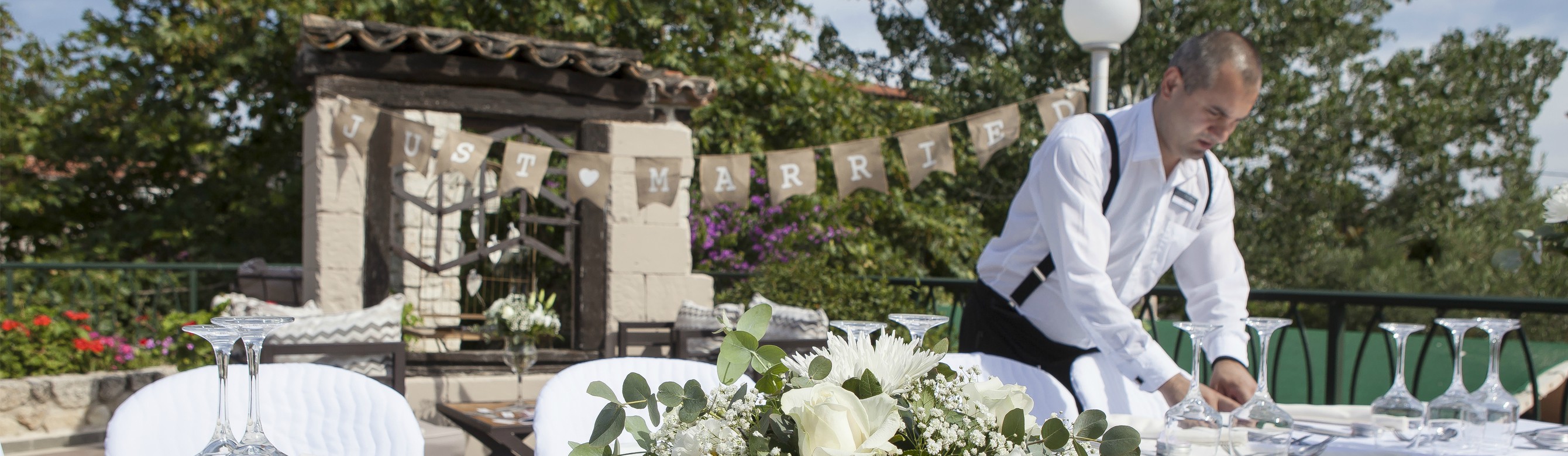 Book your wedding day in Athena Pallas Village Resort Halkidiki 