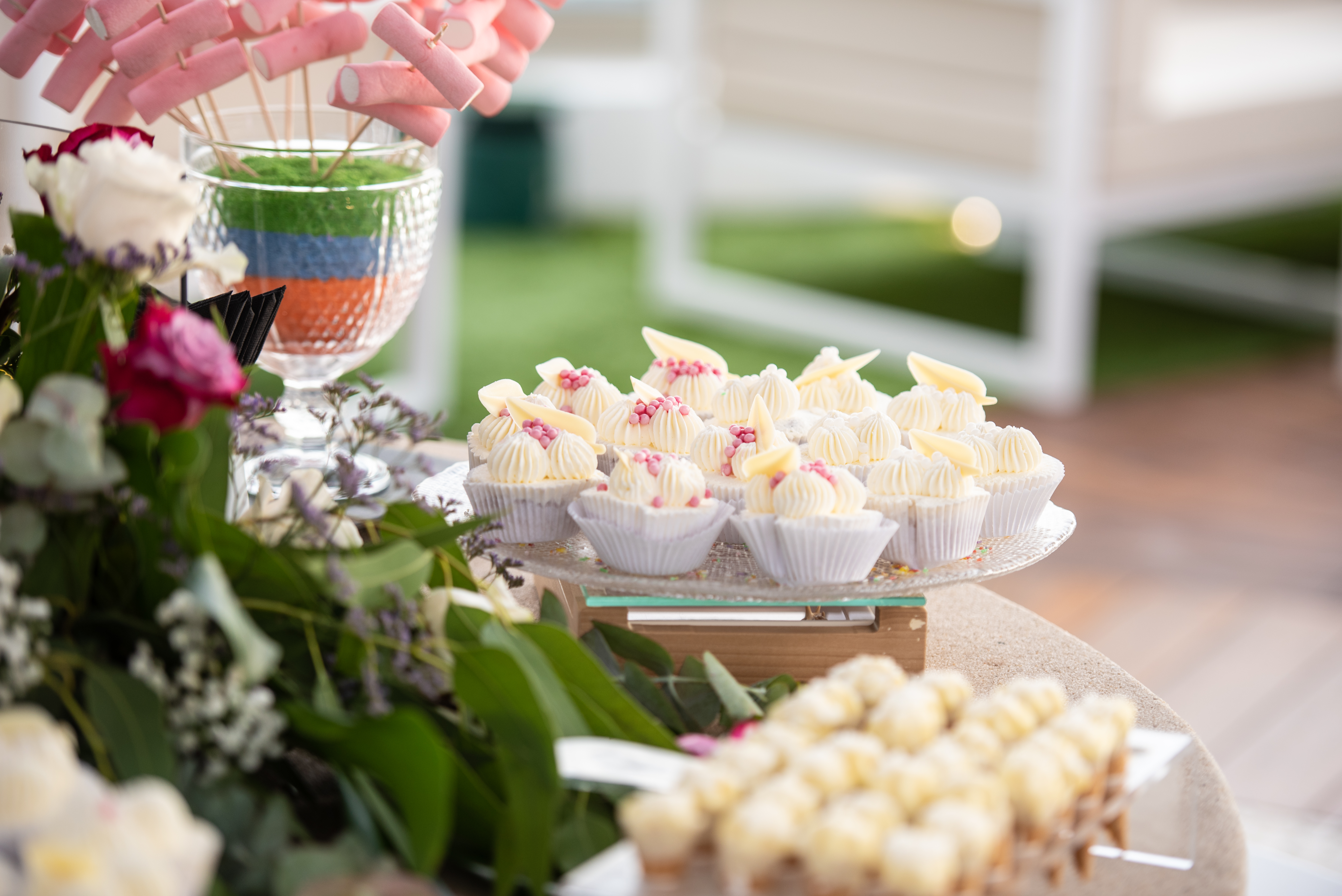 Book your wedding day in GF VICTORIA