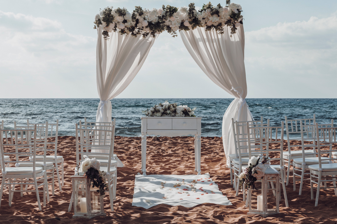 Book your wedding day in Paphos Beach