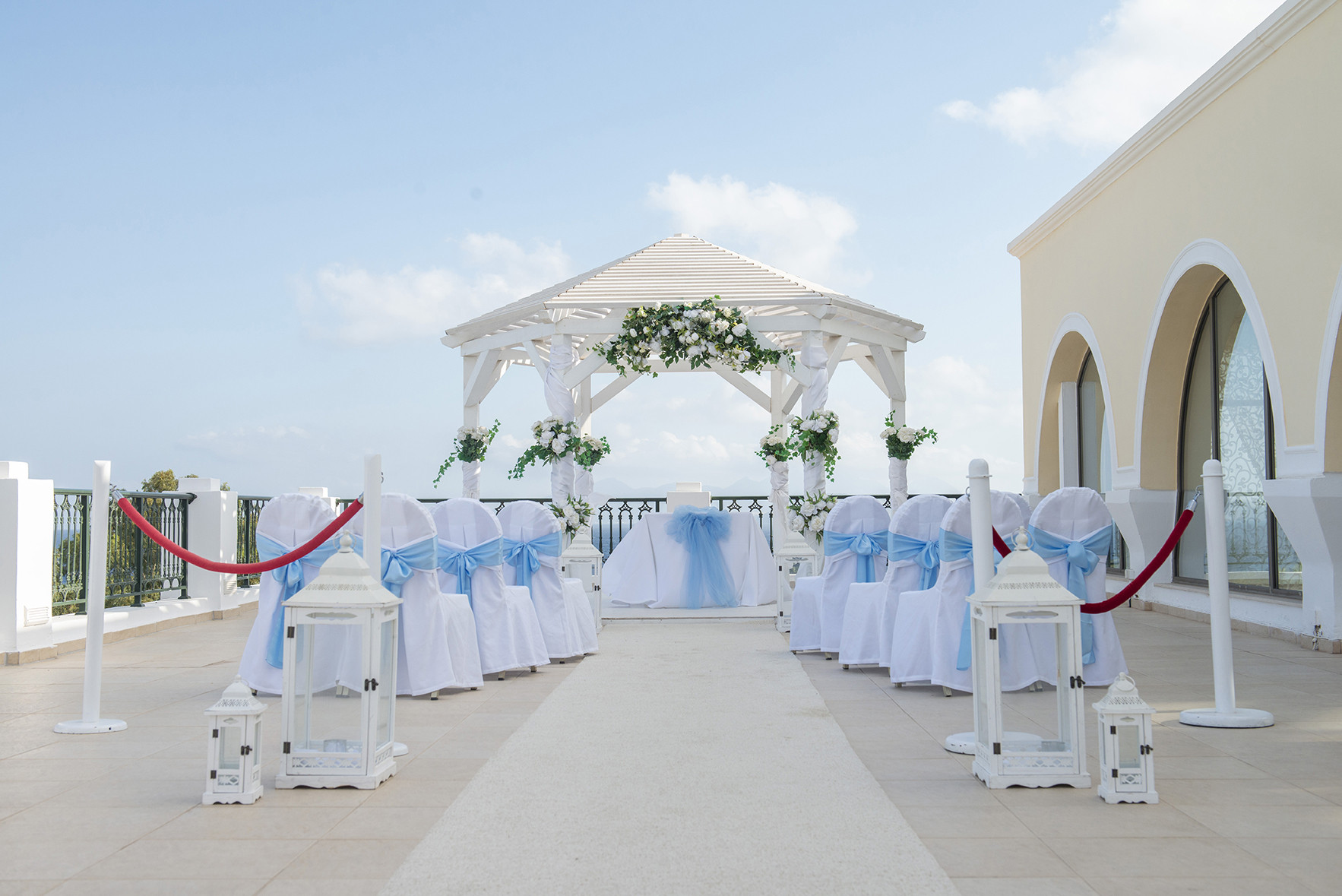 Book your wedding day in Porto Bello Beach