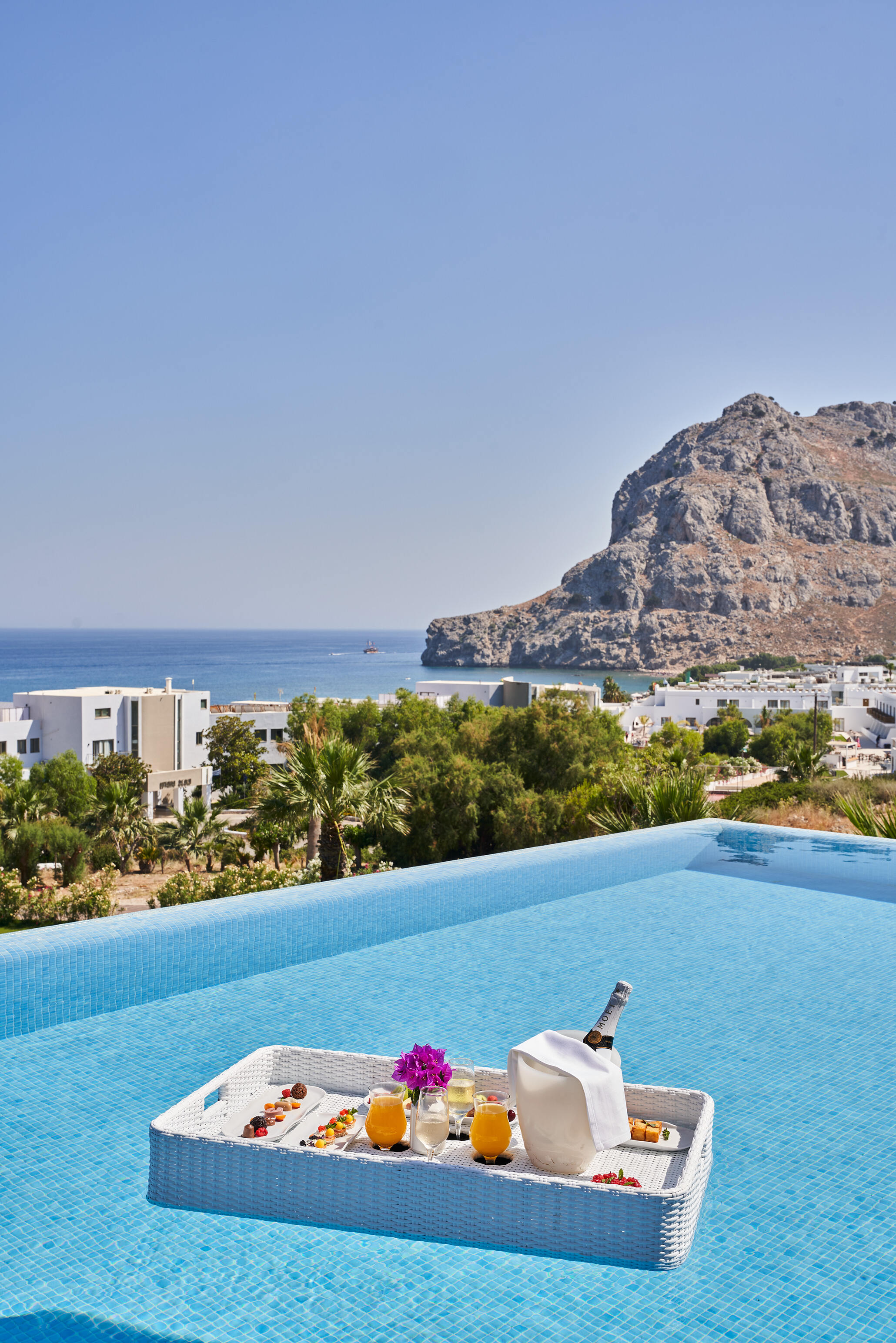 Book your wedding day in Atlantica Imperial Resort & Spa Hotel Rhodes