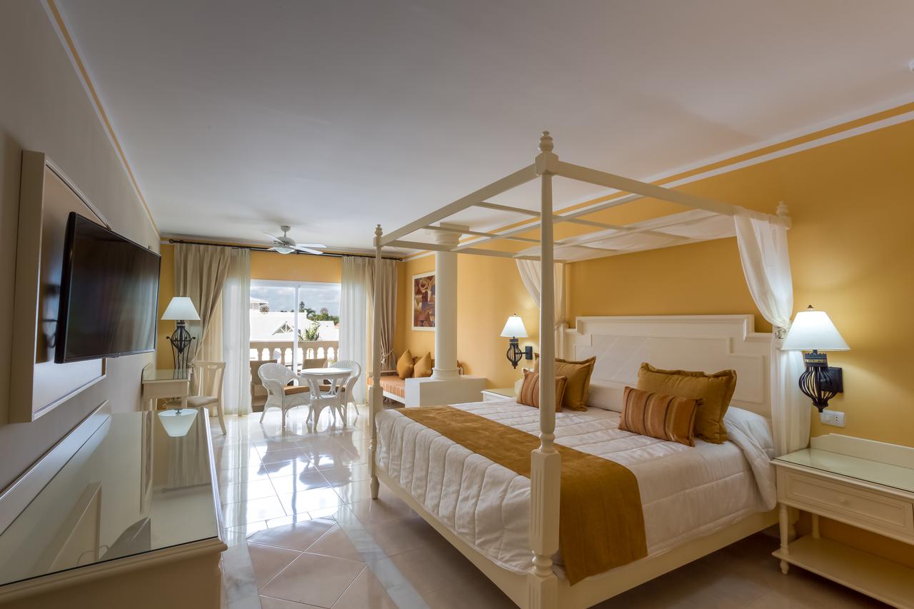 Book your wedding day in Bahia Principe Luxury Bouganville – Adults only 