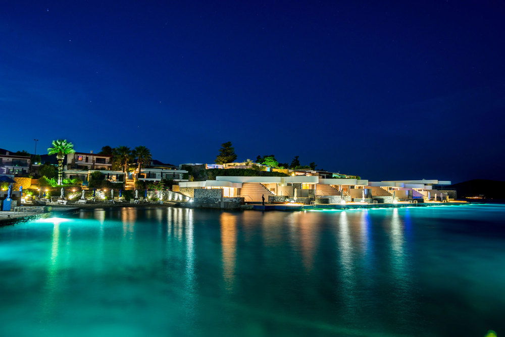 Book your wedding day in Elounda Bay Palace