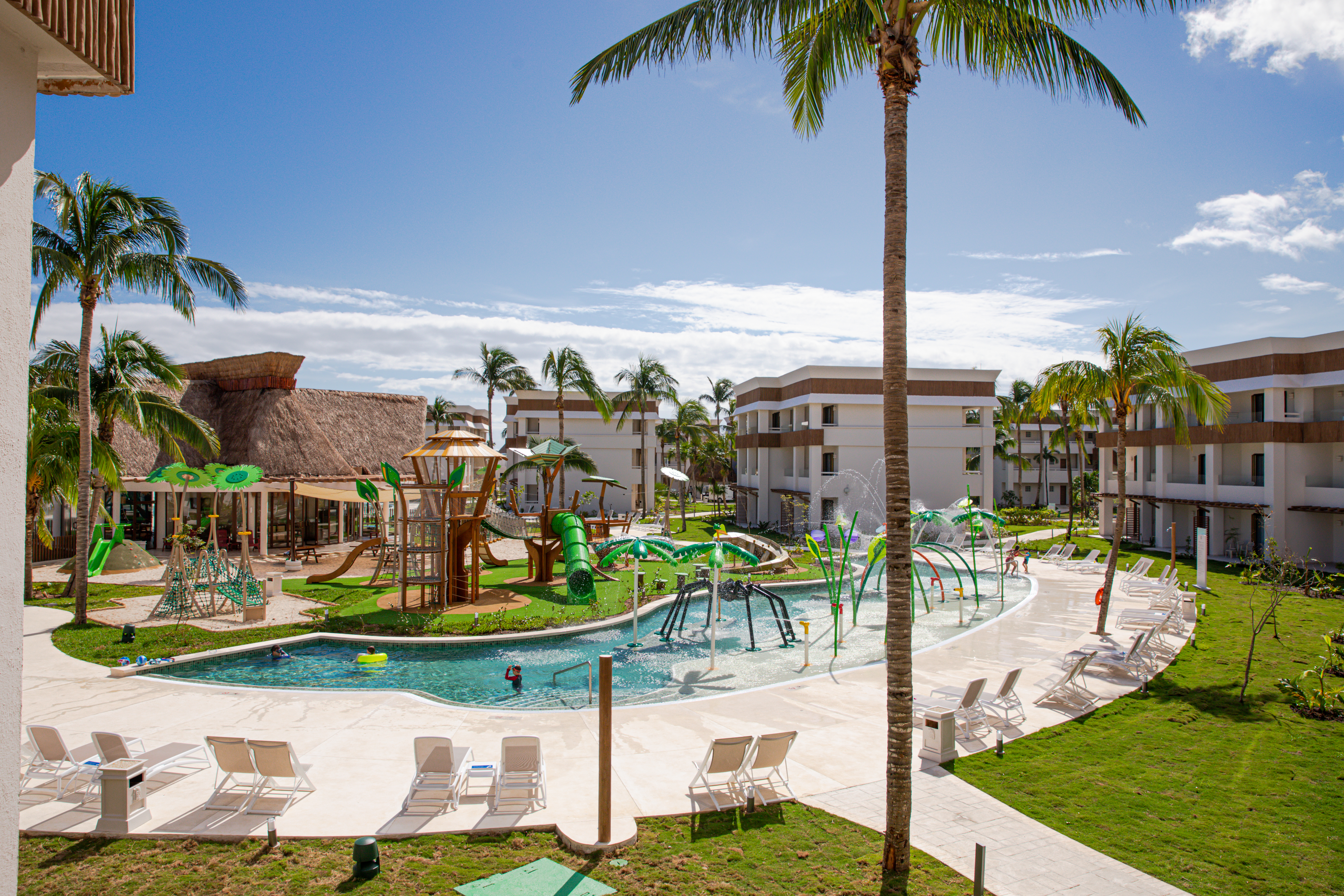 Book your wedding day in Bahia Principe Grand Tulum