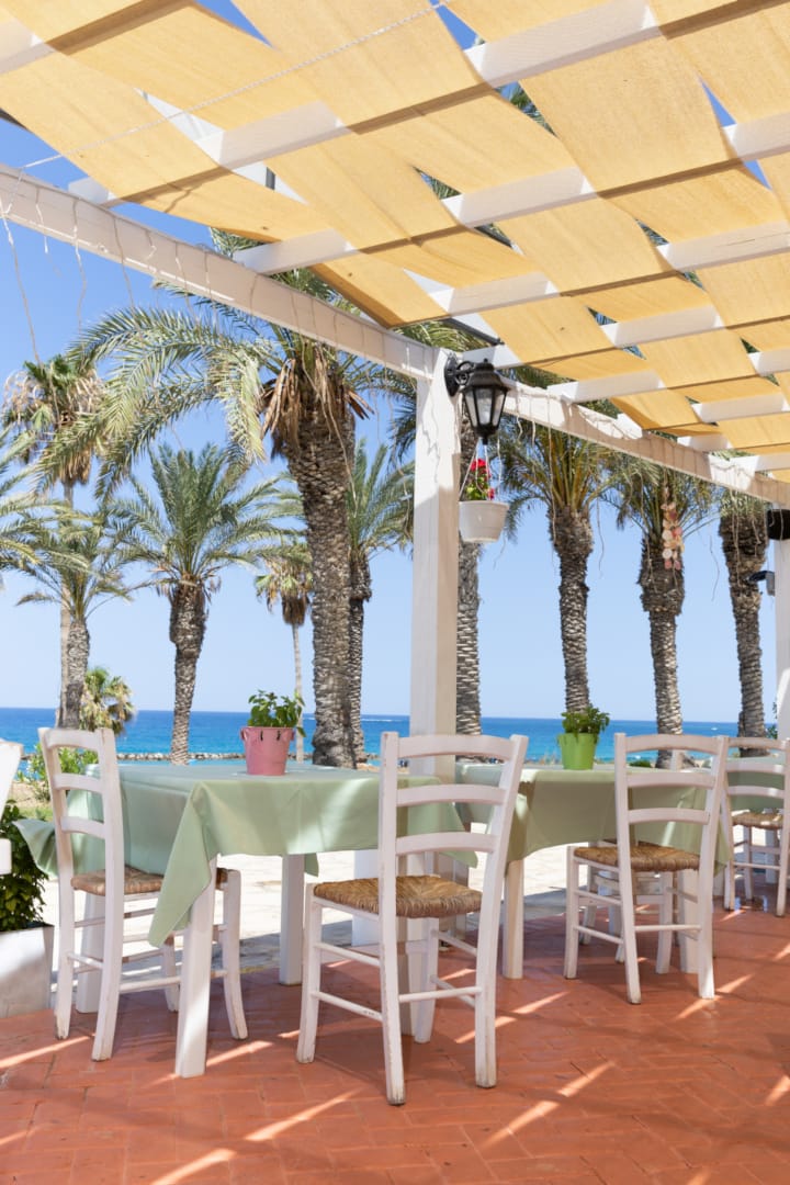 Book your wedding day in Venus Beach Hotel