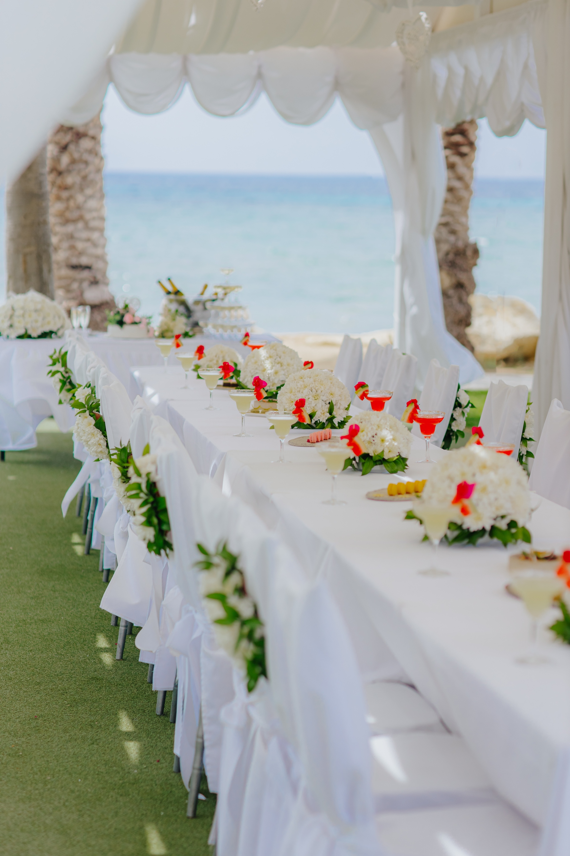 Book your wedding day in Louis Phaethon Beach Hotel Paphos