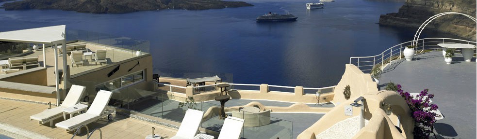 Book your wedding day in Suites of the Gods Spa Hotel Santorini