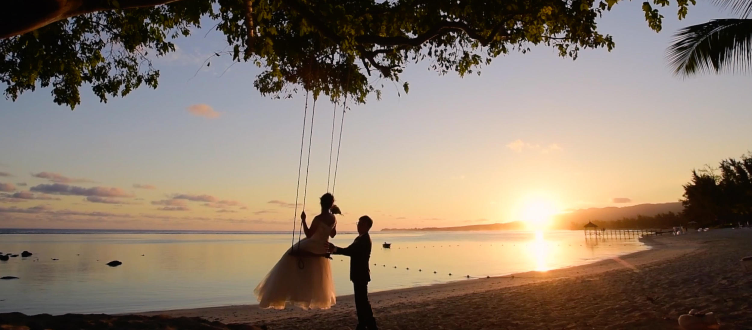 Book your wedding day in Shanti Maurice Resort & Spa